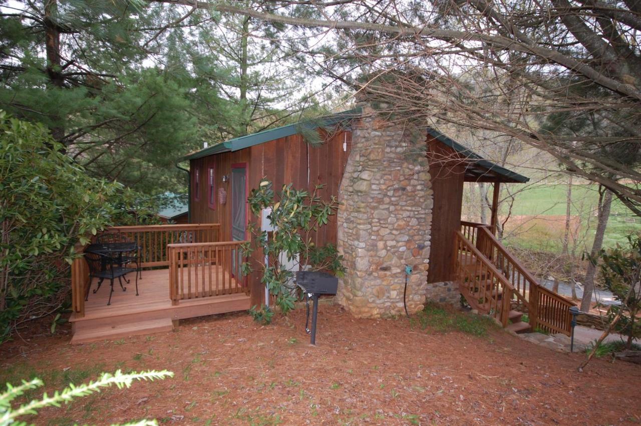 Mountain Springs Cabins Candler Dış mekan fotoğraf